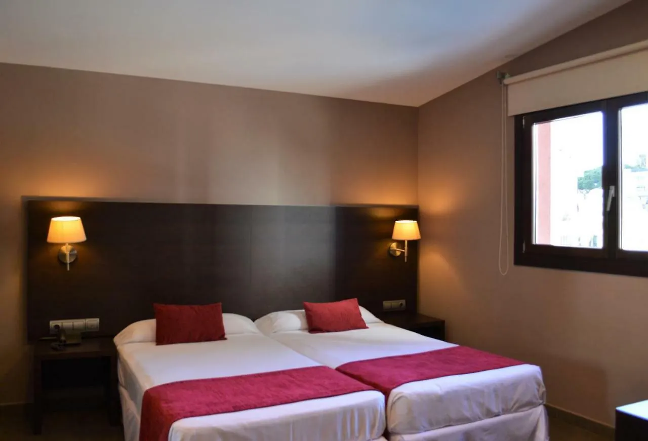 Hotel Vilassar Vilassar De Mar 4*,  Spain