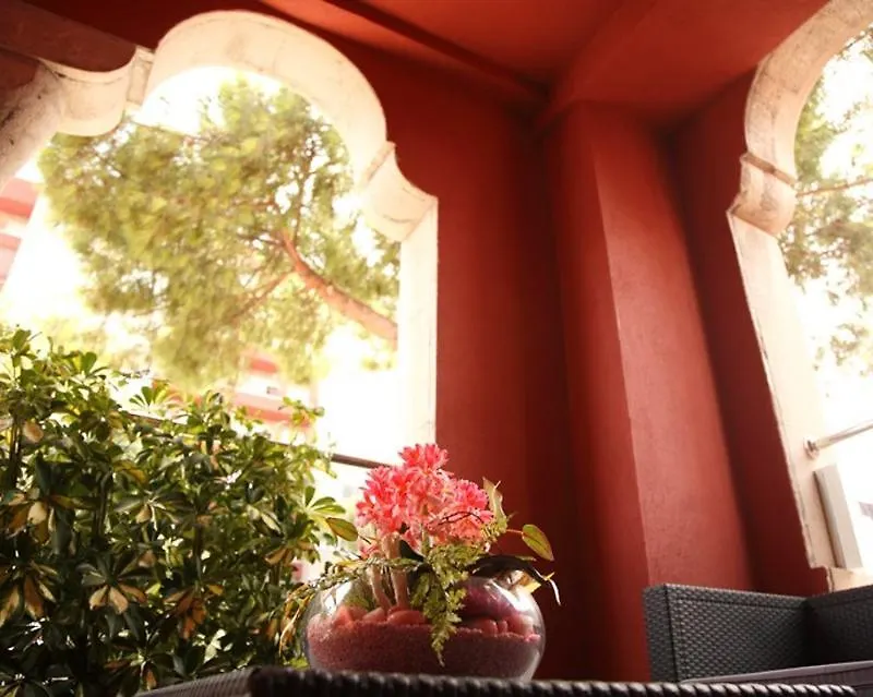 Hotel Vilassar Vilassar De Mar 4*,  Spain